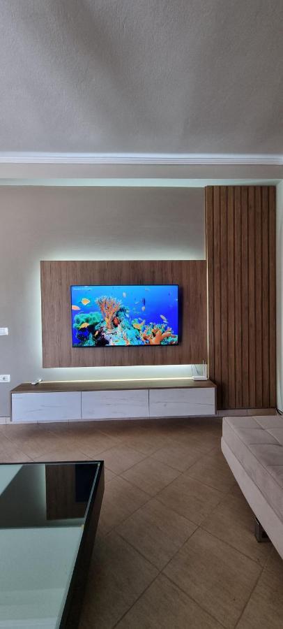 Luis Penthouse Apartman Berat Kültér fotó