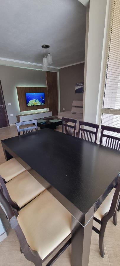 Luis Penthouse Apartman Berat Kültér fotó