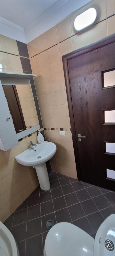 Luis Penthouse Apartman Berat Kültér fotó
