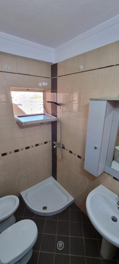 Luis Penthouse Apartman Berat Kültér fotó